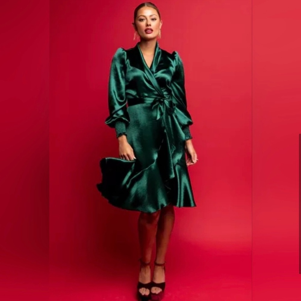 Rachel Parcell Green Satin Wrap Dress